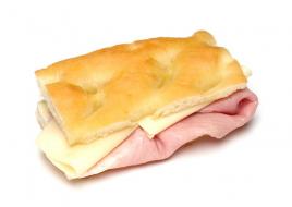 FOCACCIA COTTO E FORMAGGIO